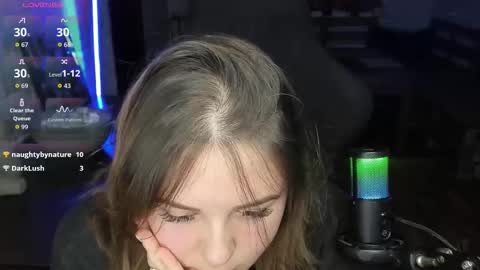 LOVE NERDS ONLY online show from September 26, 1:20 am