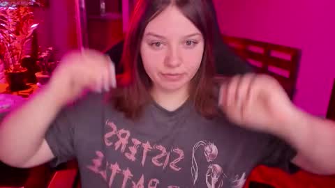 LOVE NERDS ONLY online show from December 19, 3:57 am