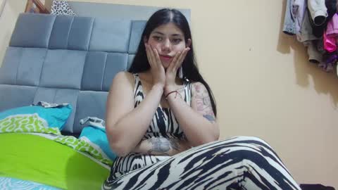 Snapshot of x_nyokoo chatting on December 21, 2:19 am My other accont x nyoko online show from December 21, 2:19 am