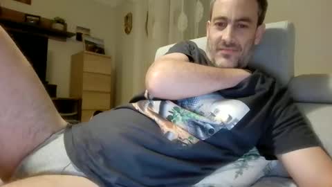Snapshot of xalegarmax chatting on March 31, 10:21 pm xalegarmax online show from March 31, 10:21 pm