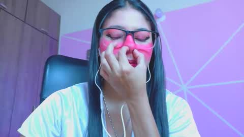 XALLYSONX online show from May 12, 11:51 am