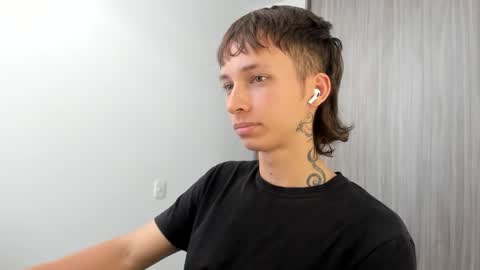 Xam online show from March 4, 9:32 pm