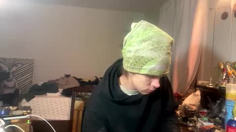 xander0zzz online show from February 5, 5:01 am