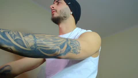 XanderCageX online show from February 15, 10:44 am