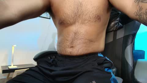 Snapshot of xanderstone00 chatting on March 25, 6:25 pm Xanderstone online show from March 25, 6:25 pm