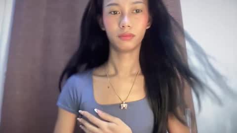 Cassandra online show from February 23, 12:52 am