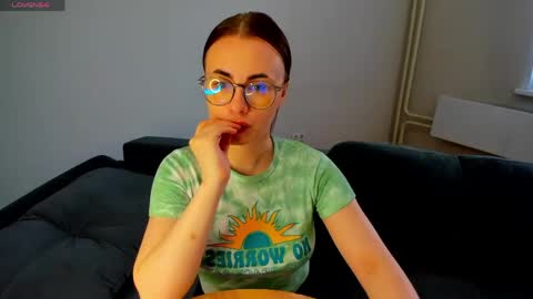 Alice online show from May 18, 4:29 am