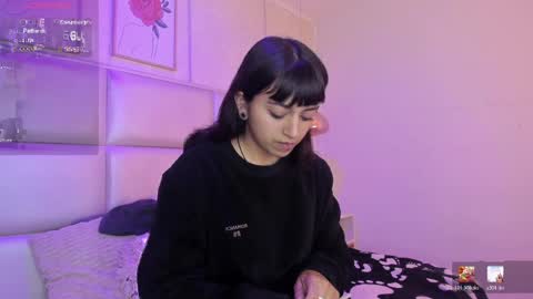 xara_u online show from April 4, 9:45 pm