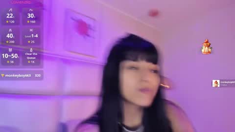 xara_u online show from May 15, 6:59 pm