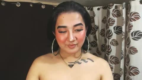 Nira   NOT INTO CHEAP GUYS  online show from January 9, 9:26 pm