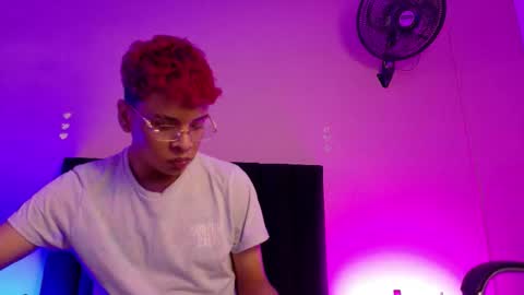 xavier fox   online show from January 14, 4:51 am