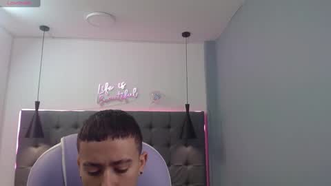 xavii_18_ online show from March 11, 3:45 pm