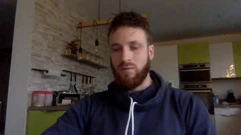 Snapshot of xavou779 chatting on December 14, 8:02 am xavou779 online show from December 14, 8:02 am