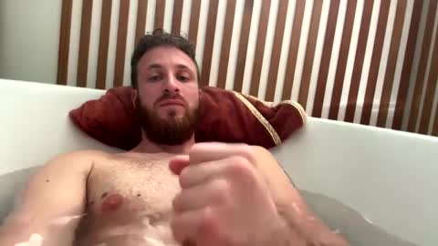 Snapshot of xavou779 chatting on December 20, 11:10 am xavou779 online show from December 20, 11:10 am