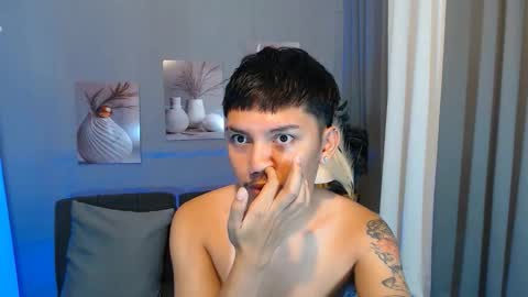 Snapshot of xcigbatecum chatting on March 22, 2:15 am Charlie online show from March 22, 2:15 am