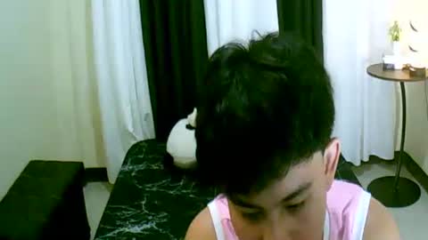 Snapshot of xcigbatecum chatting on May 17, 2:02 pm Charlie online show from May 17, 2:02 pm