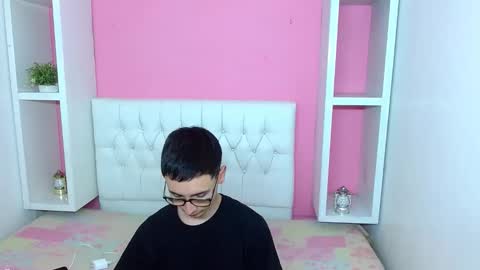 xcoupleplayxx online show from May 5, 3:14 am