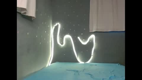 Snapshot of xcreamypussy chatting on March 2, 6:59 am xcreamypussy online show from March 2, 6:59 am