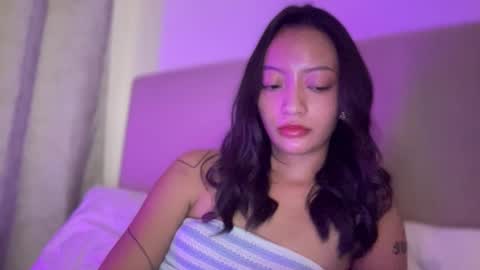 Sachi Cy online show from November 19, 1:55 pm