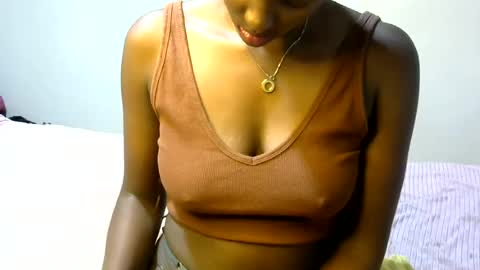 xeenah online show from June 23, 10:08 pm