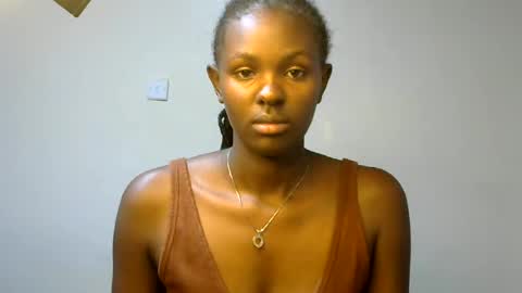 xeenah online show from June 25, 10:14 pm