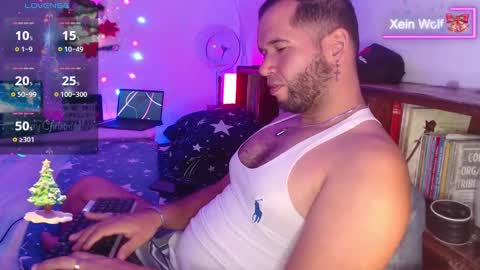 Xein Independent Model online show from December 15, 1:46 am