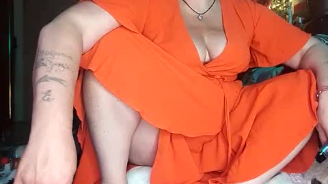 Xelenaxcbbs online show from May 30, 12:52 am