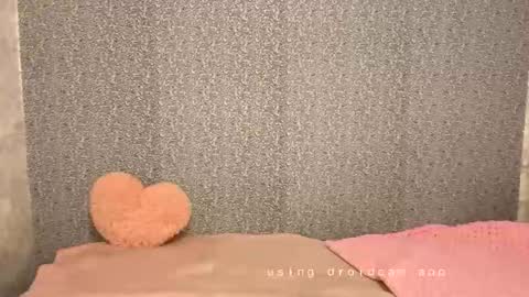 Snapshot of xelindria chatting on December 14, 10:03 pm Helen online show from December 14, 10:03 pm