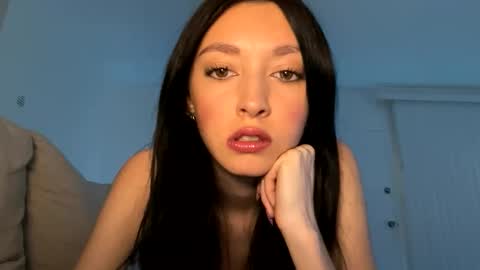 xenadreamx online show from March 30, 3:40 am