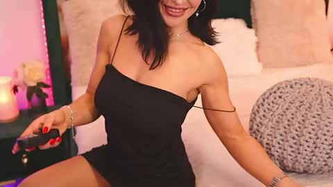 XeniaBlue online show from May 20, 1:17 pm
