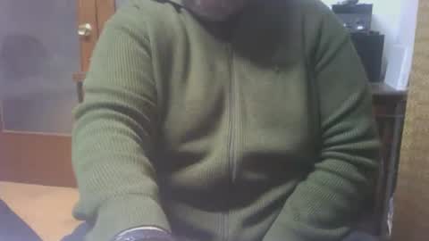 Snapshot of xevi1974 chatting on January 14, 5:01 pm xevi1974 online show from January 14, 5:01 pm