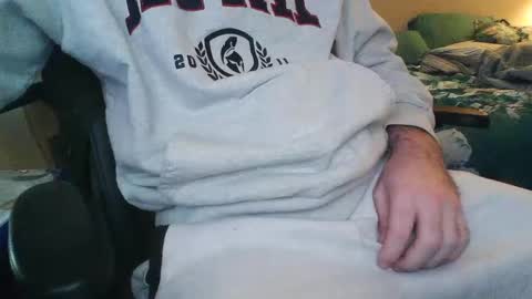 Snapshot of xgirthonlyx chatting on September 18, 9:39 pm xgirthonlyx online show from September 18, 9:39 pm