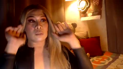 Snapshot of xhardcock2playx chatting on July 16, 12:00 pm GODDESS KRISTEL online show from July 16, 12:00 pm
