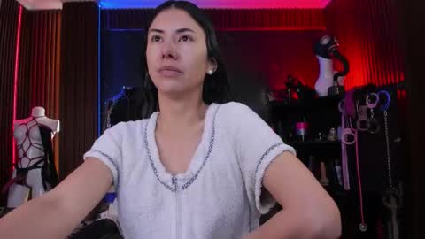 XiaQueen   I M online show from January 15, 11:37 am