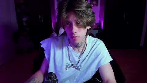 xIce Boy online show from March 19, 3:54 am