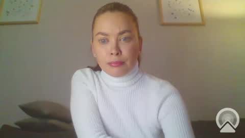 Snapshot of xilal07 chatting on January 20, 10:18 am AliceinWonderland online show from January 20, 10:18 am