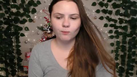 Snapshot of xilana chatting on December 16, 4:23 am Lina online show from December 16, 4:23 am