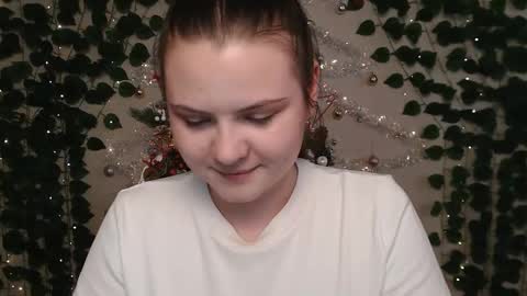 Snapshot of xilana chatting on December 19, 7:29 am Lina online show from December 19, 7:29 am