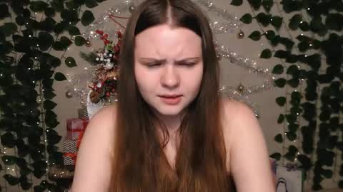 Snapshot of xilana chatting on December 26, 10:37 am Lina online show from December 26, 10:37 am