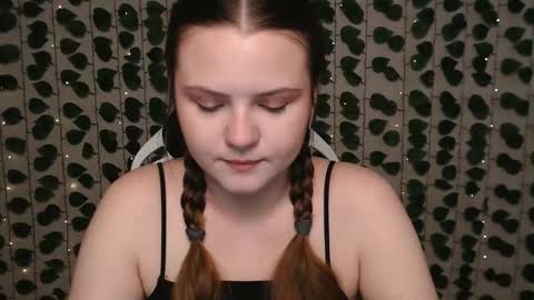 Snapshot of xilana chatting on January 10, 4:12 am Lina online show from January 10, 4:12 am