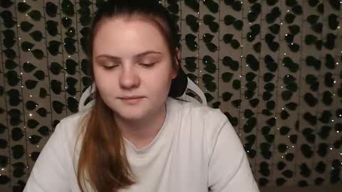 Snapshot of xilana chatting on January 23, 10:54 am Lina online show from January 23, 10:54 am