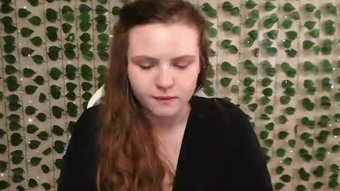 Snapshot of xilana chatting on January 25, 10:19 am Lina online show from January 25, 10:19 am