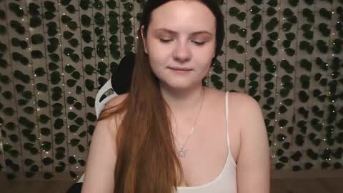 Snapshot of xilana chatting on March 7, 5:29 am Lina online show from March 7, 5:29 am