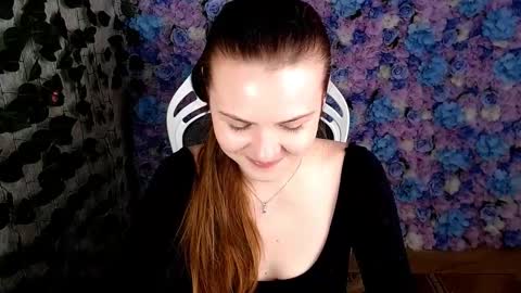 Snapshot of xilana chatting on October 19, 5:19 am Lina online show from October 19, 5:19 am