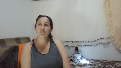 Snapshot of xime5144838 chatting on January 15, 1:12 am Ximena online show from January 15, 1:12 am