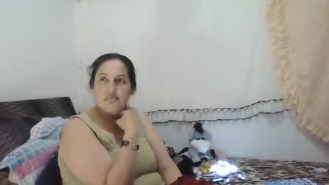 Snapshot of xime5144838 chatting on January 18, 4:15 am Ximena online show from January 18, 4:15 am