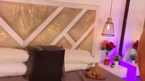 Snapshot of ximena_vasquez8 chatting on June 12, 11:57 pm Xime online show from June 12, 11:57 pm