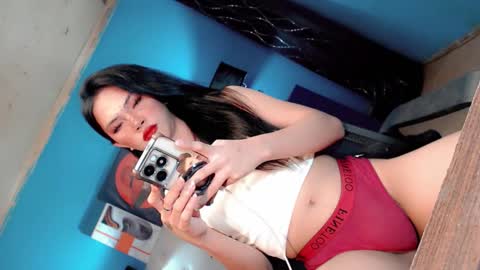 Snapshot of xkatarina69x chatting on March 7, 3:31 pm Katarina online show from March 7, 3:31 pm