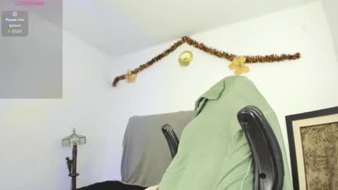 Snapshot of xkim_starx chatting on April 19, 2:55 am welcome friends online show from April 19, 2:55 am