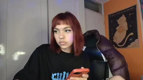 xlilyangelx_ online show from August 1, 3:06 am